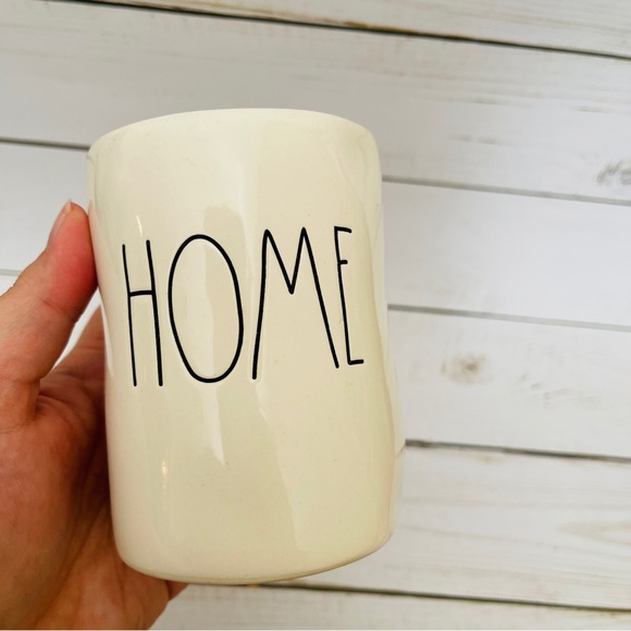 Rae Dunn “Home” Candle - Picture 3 of 6